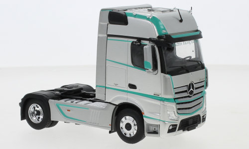 Mercedes Actros MP4, silver